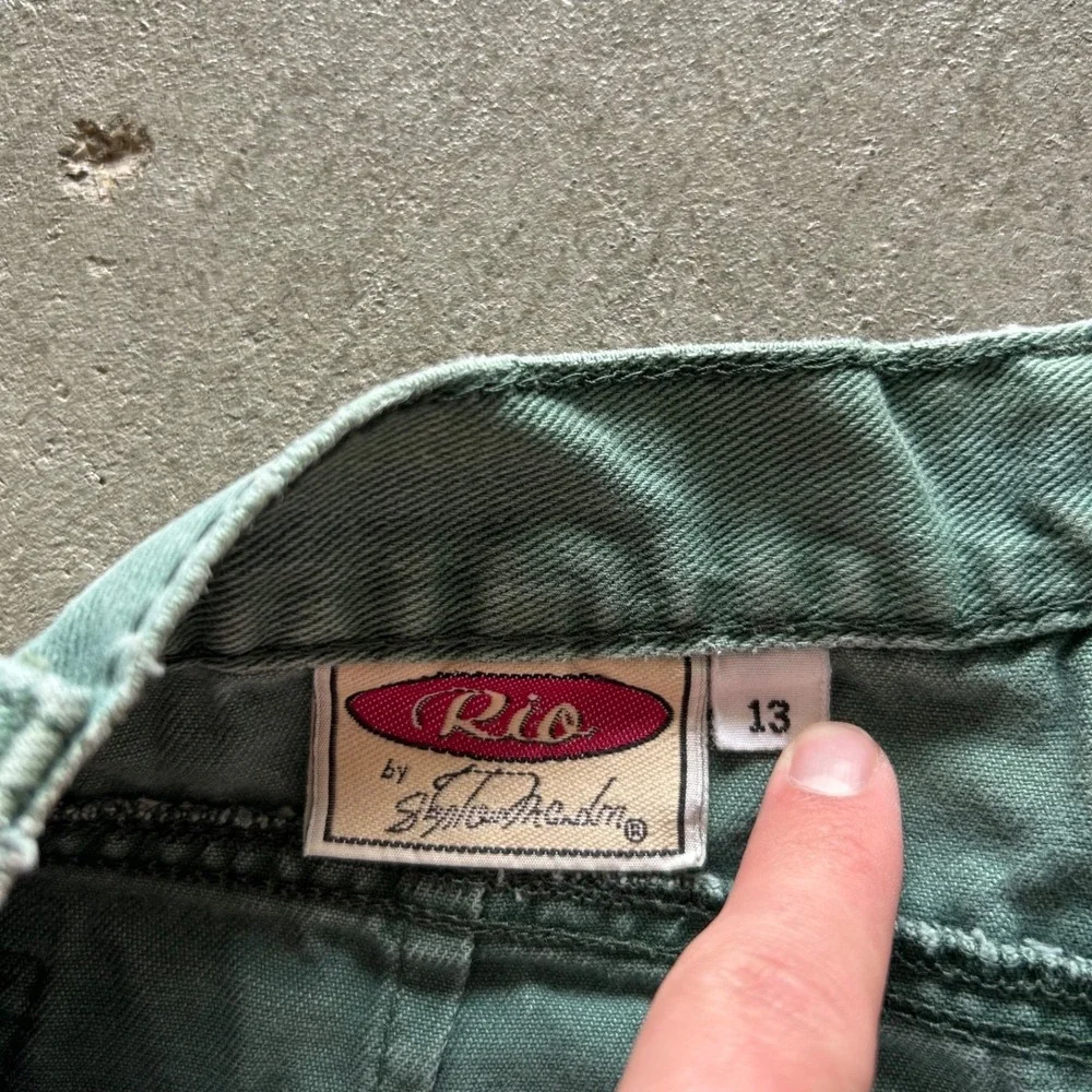 Vintage 90s Rio Pleated Shorts Size‎ 13 Green Denim Jean Jorts 7
